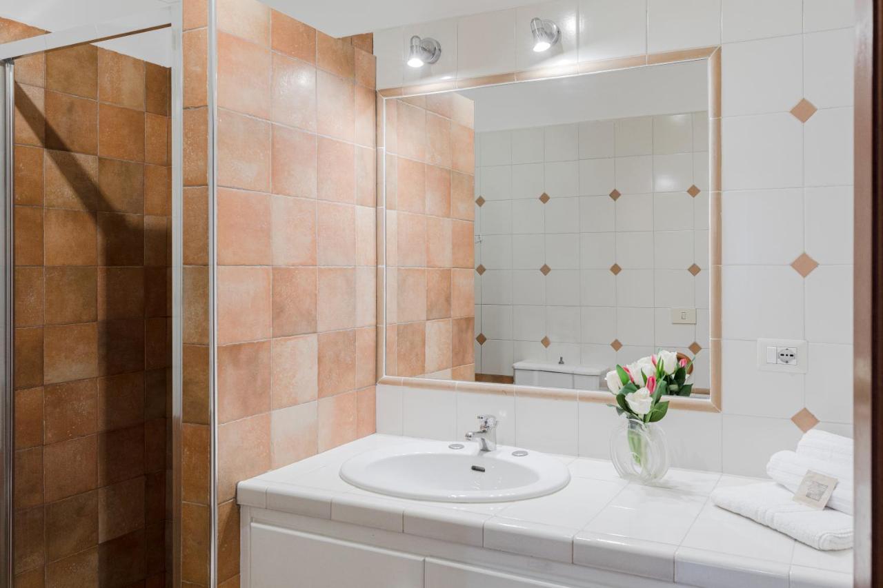 Apartamento Relais Rasella 47 Roma Exterior foto